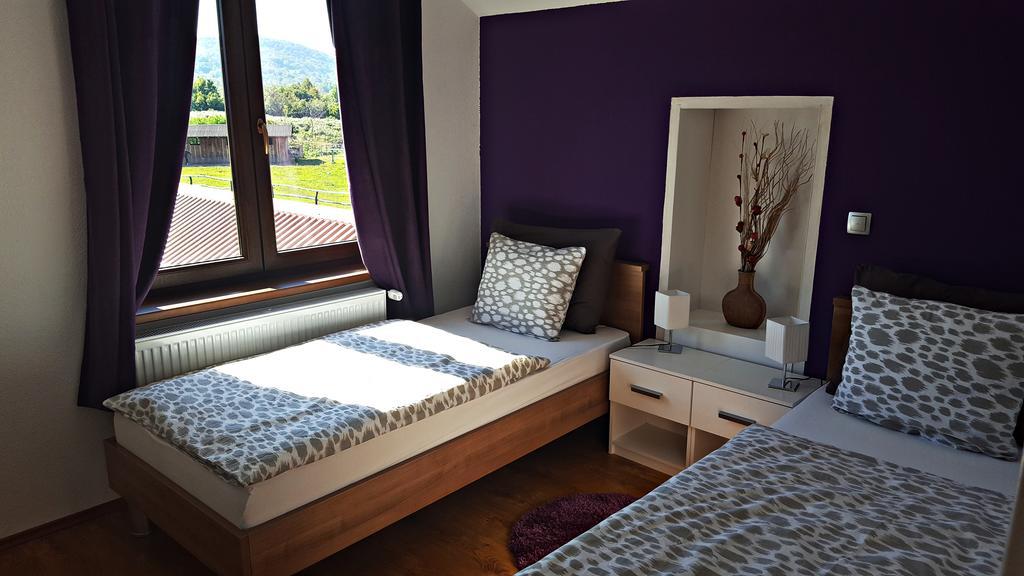 Apartment Lipa Irinovac Ngoại thất bức ảnh